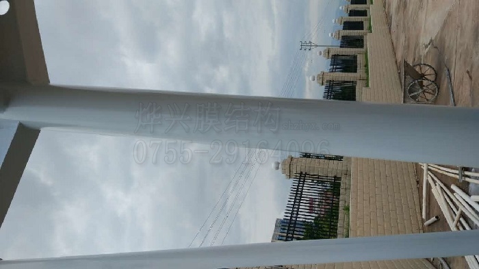 膜結(jié)構(gòu)車棚細節(jié).jpg